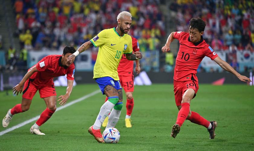巴西韩国比赛回放